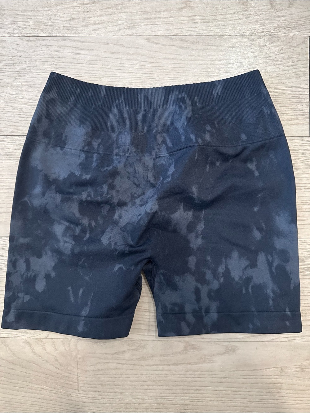 Yeoreo seamless tie dye scrunch Small bike shorts